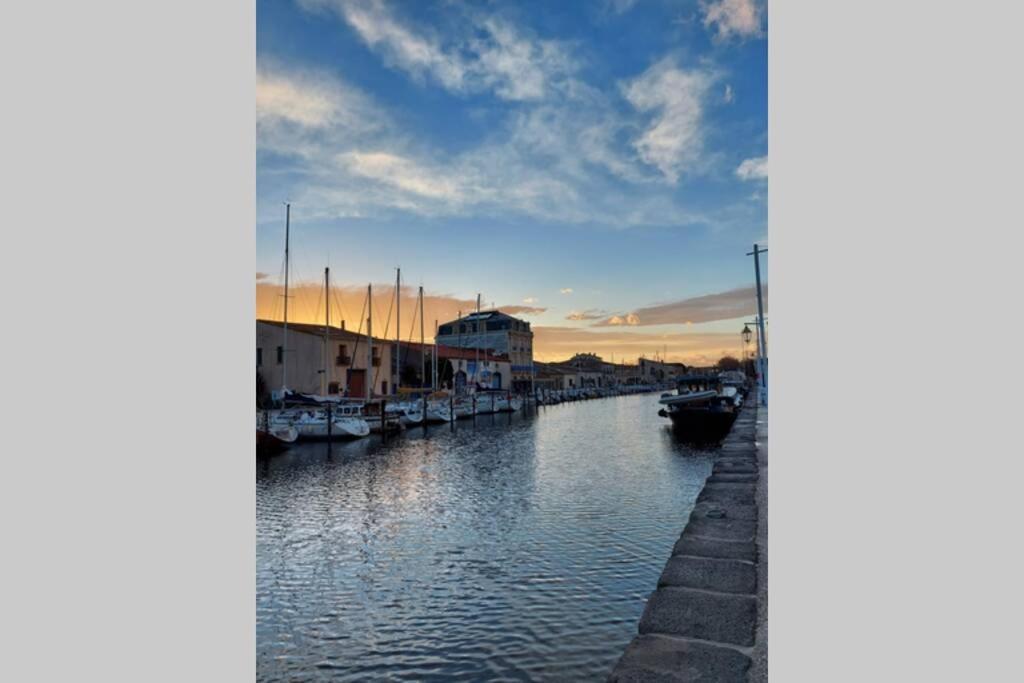 Appartement Cosy Dans Residence Sur Le Port De Marseillan Marseillan  Kültér fotó
